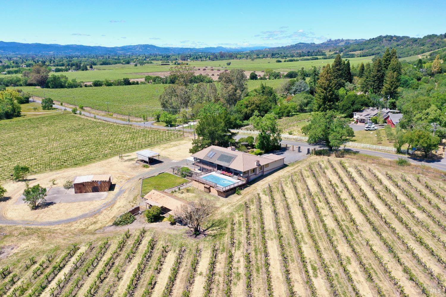 590-5775 Pleasant Ave