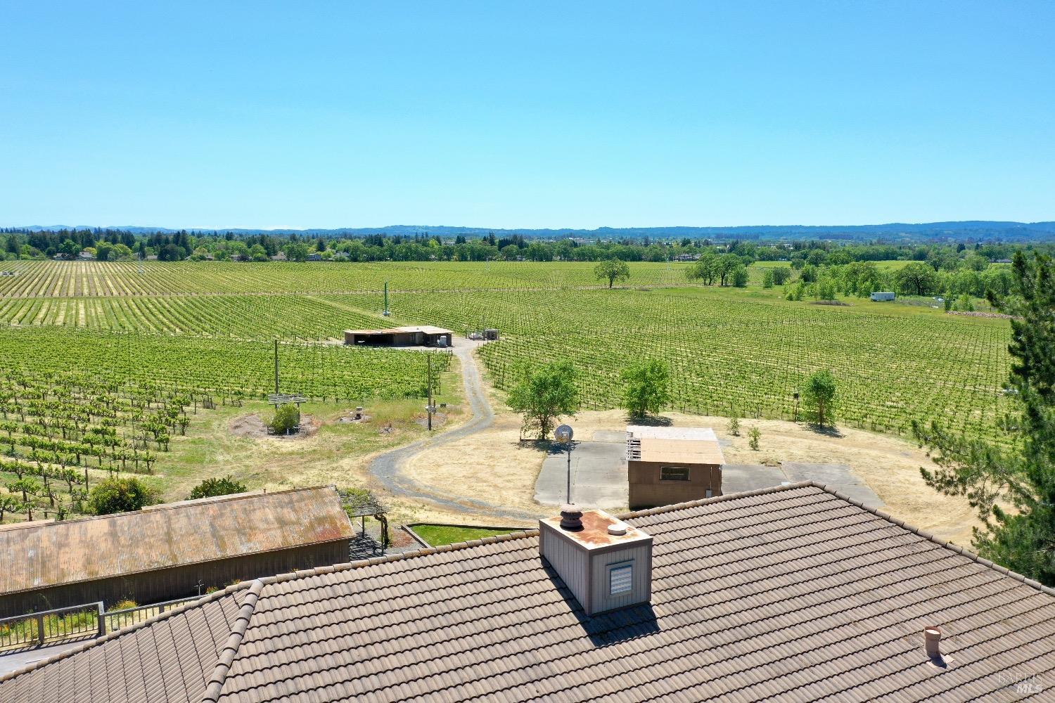 590-5775 Pleasant Ave