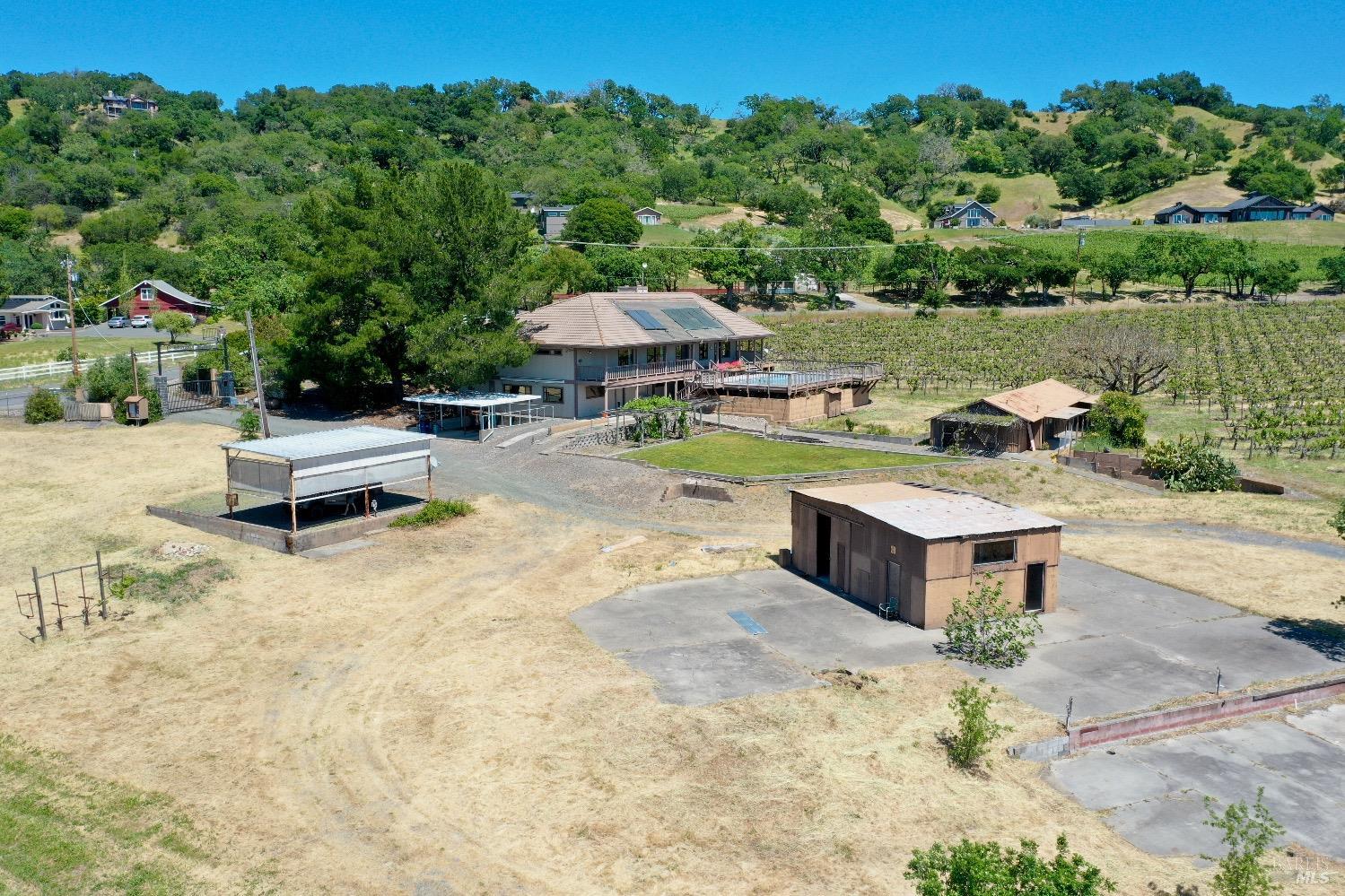 590-5775 Pleasant Ave