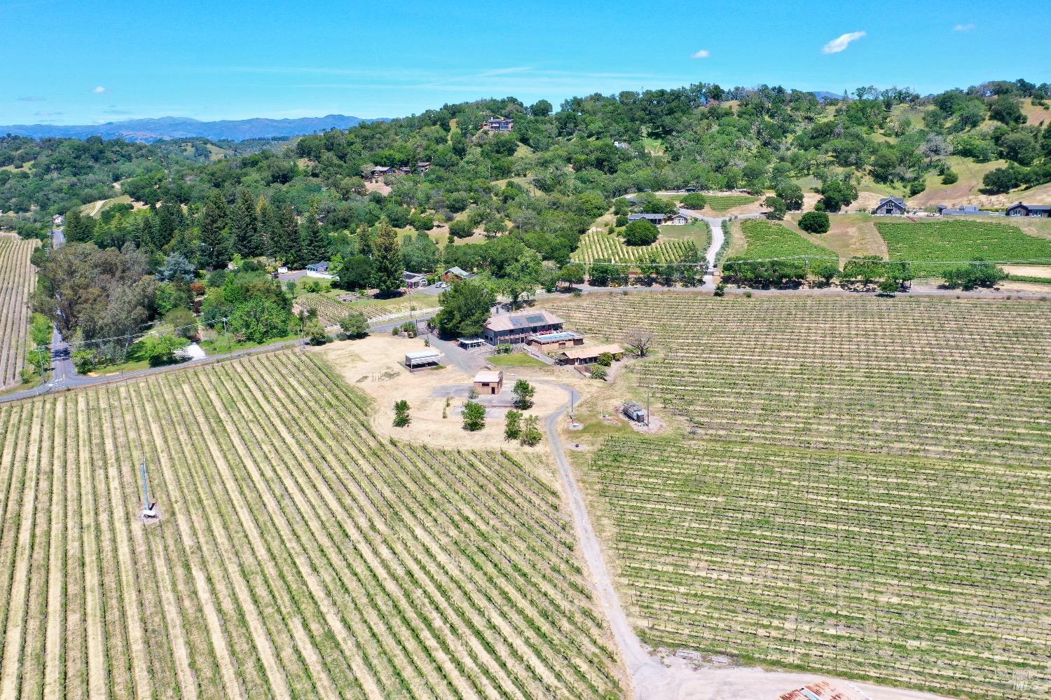 590-5775 Pleasant Ave