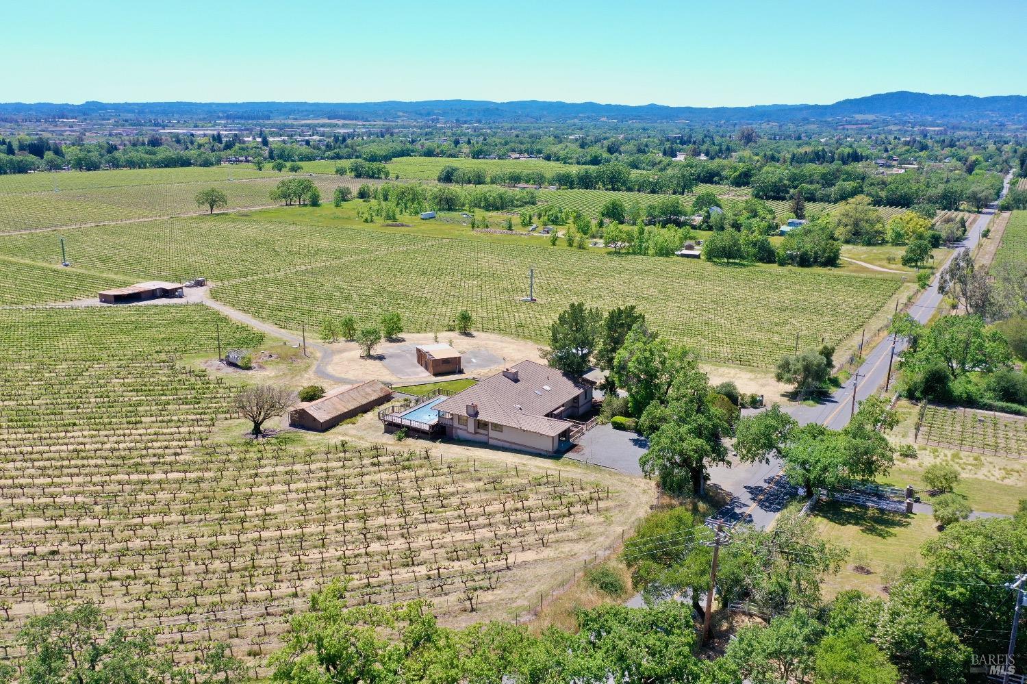 590-5775 Pleasant Ave