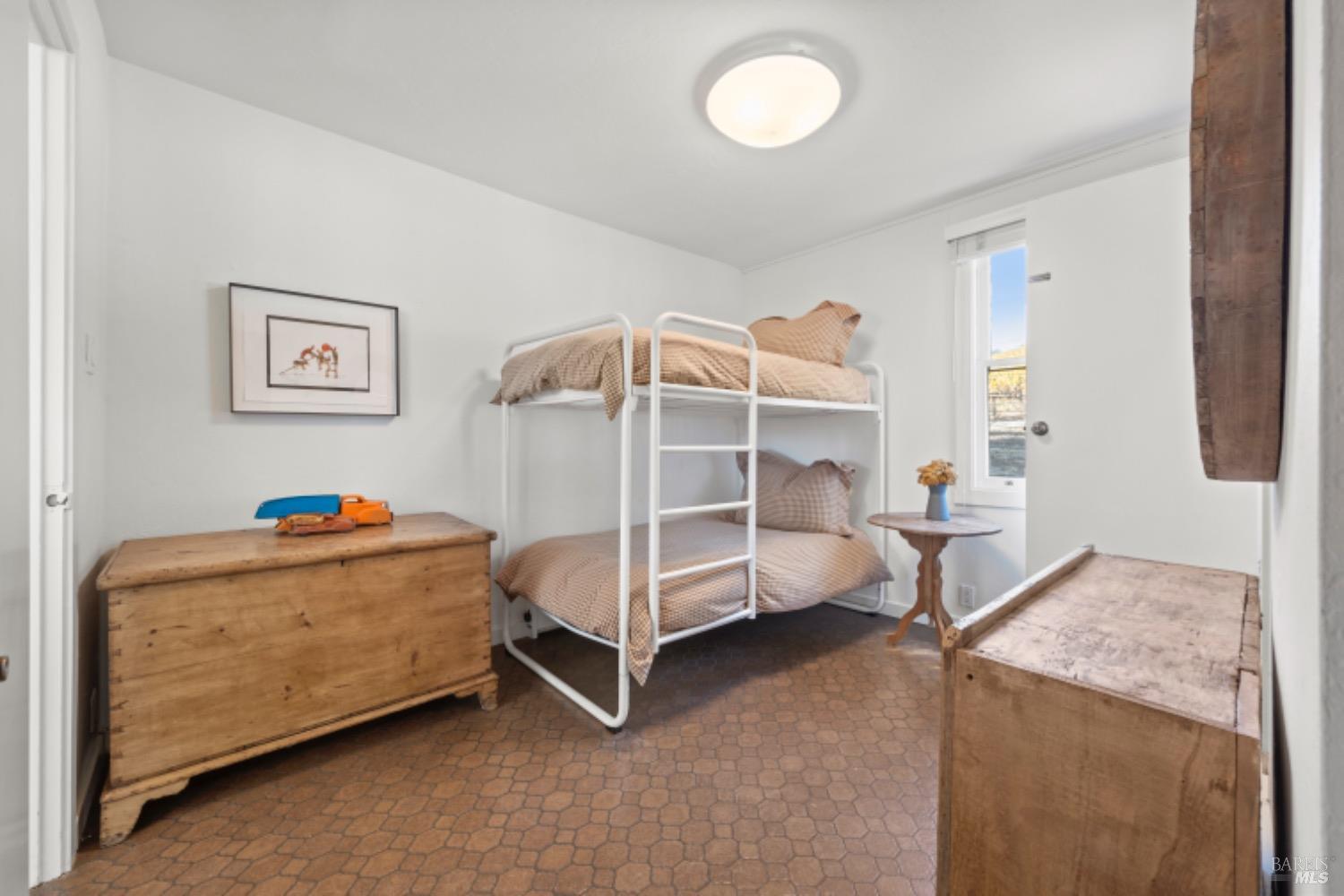 1201 Rogers School Ln