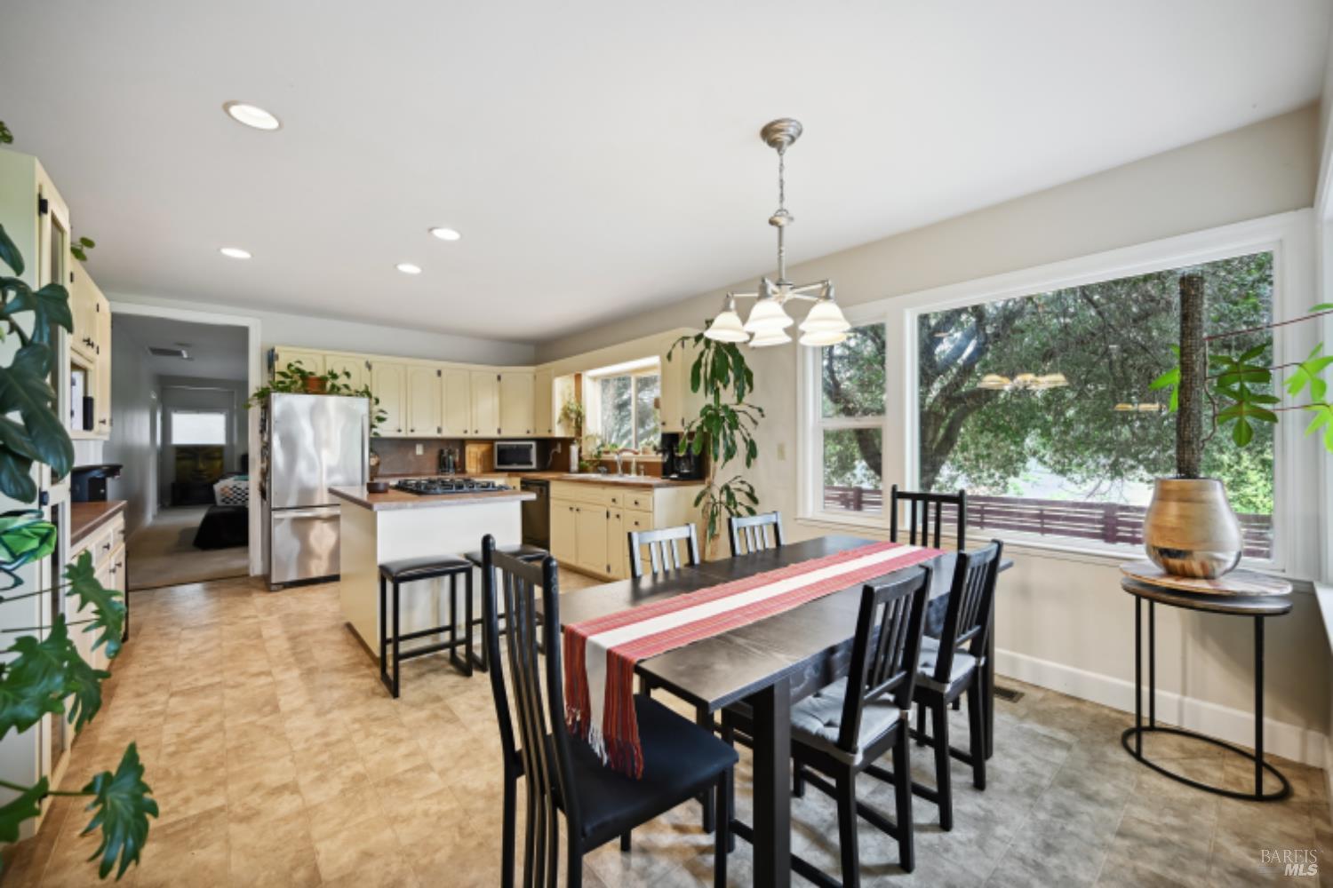 5301 Highway 128