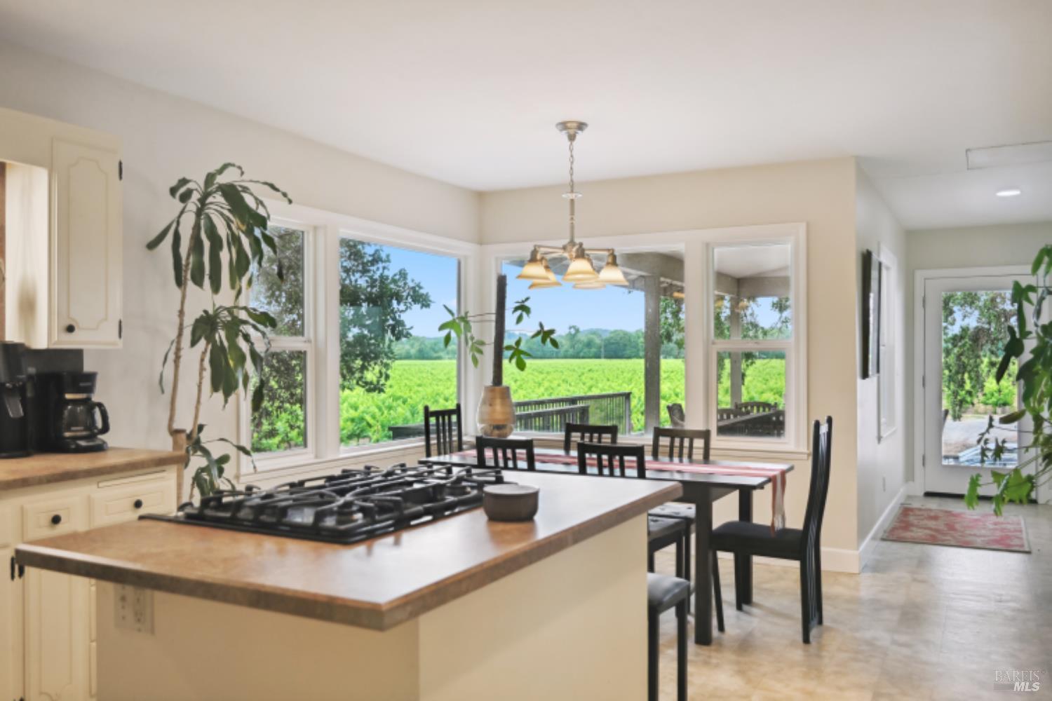 5301 Highway 128