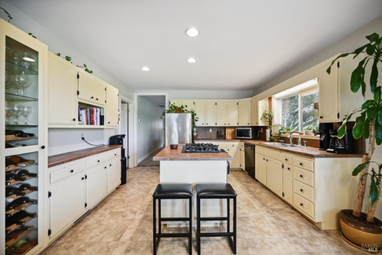 5301 Highway 128