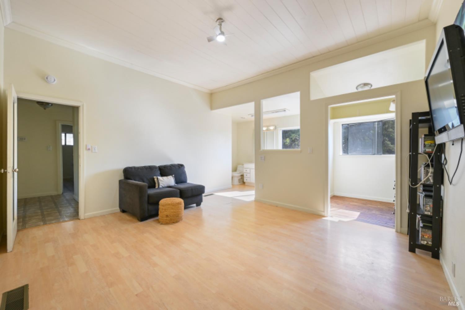 31258 Highway 128 Rd