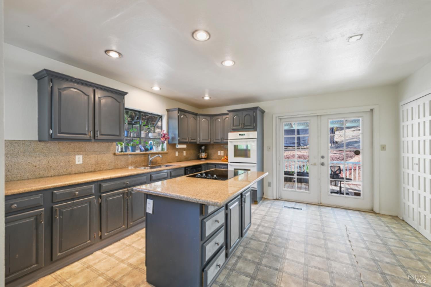 31258 Highway 128 Rd