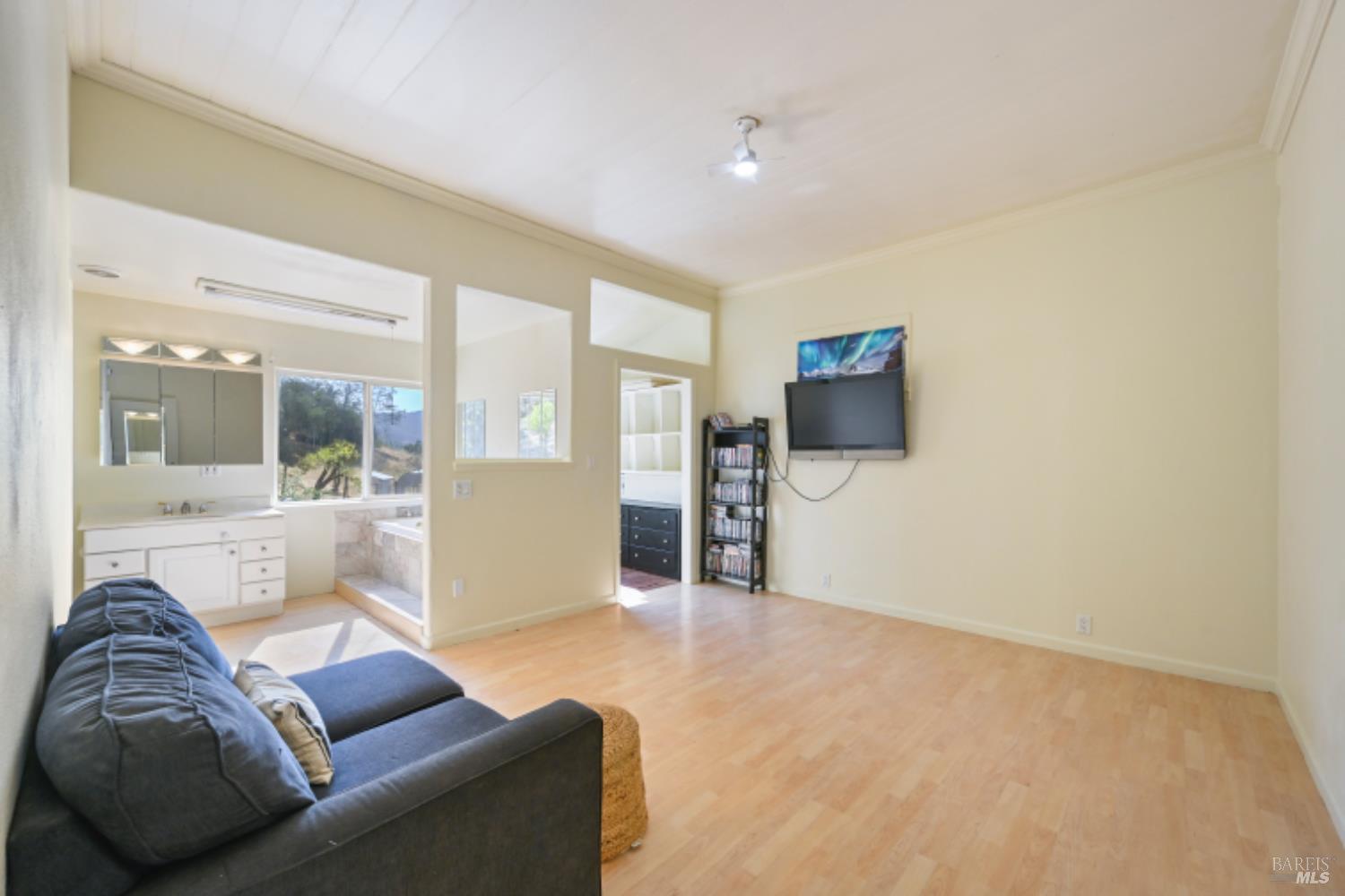 31258 Highway 128 Rd