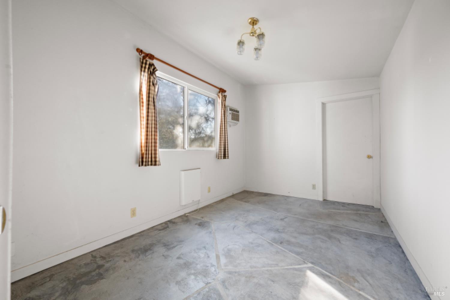 5175 Petrified Forest Rd