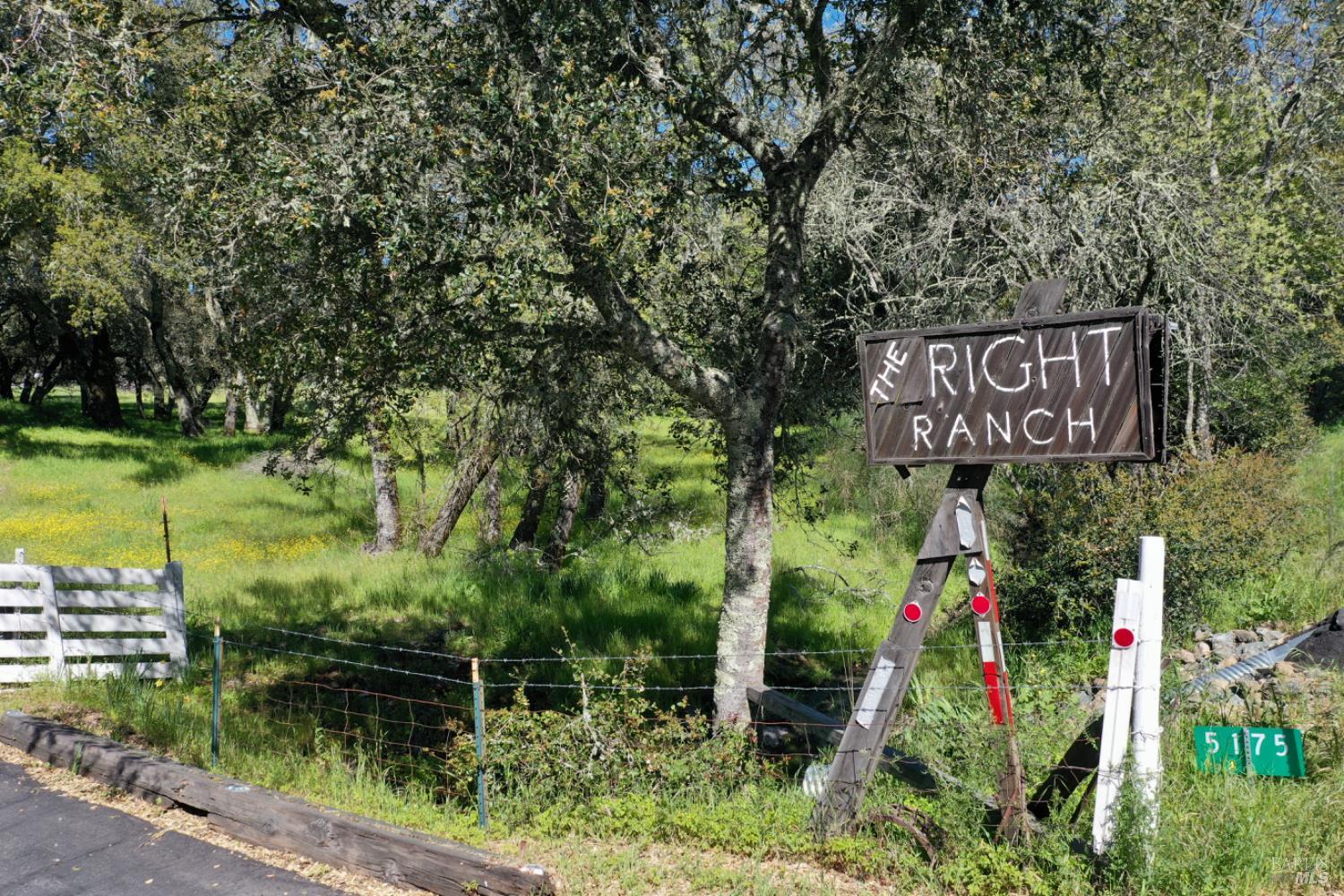 5175 Petrified Forest Rd