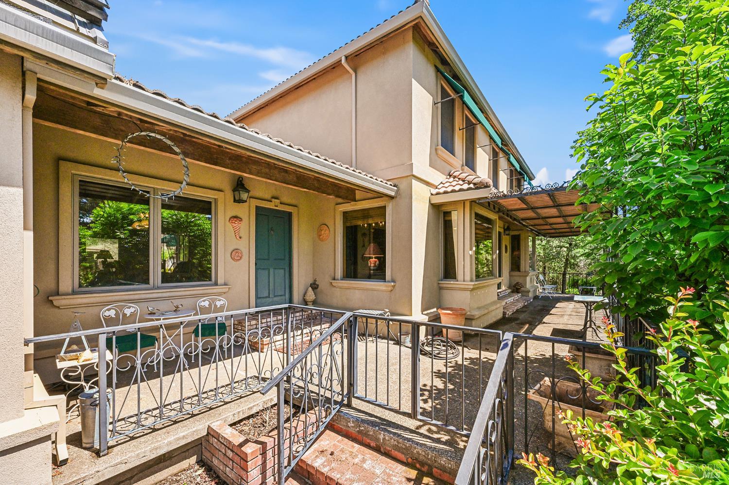 5143 Dry Creek Road