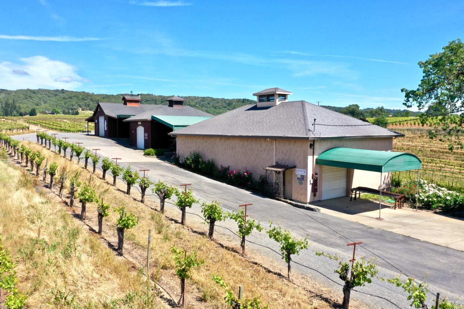 5143 Dry Creek Road