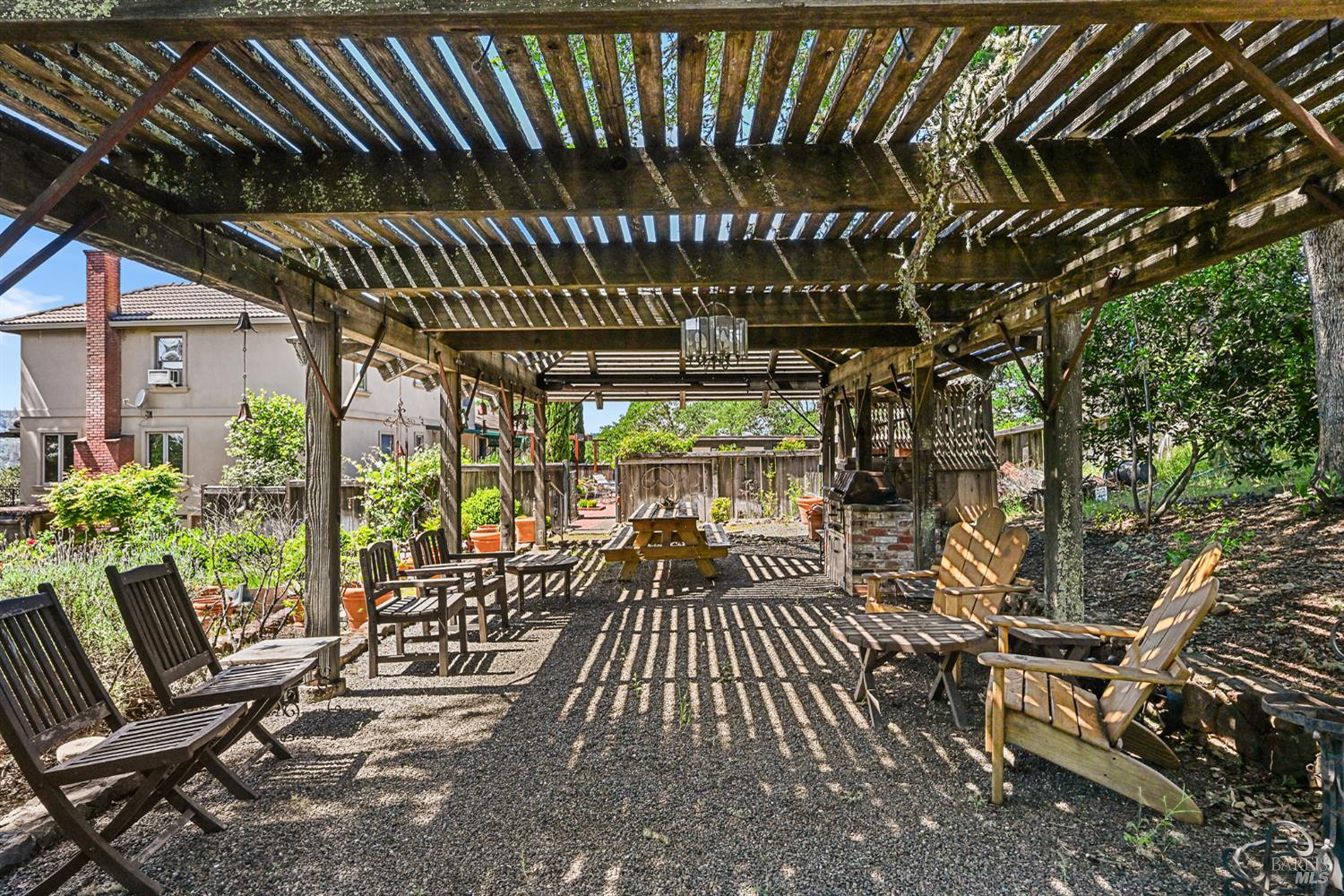 5143 Dry Creek Road