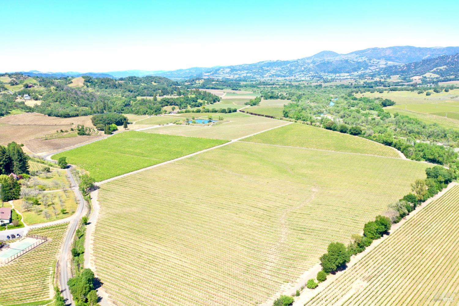 5520 W Soda Rock Lane