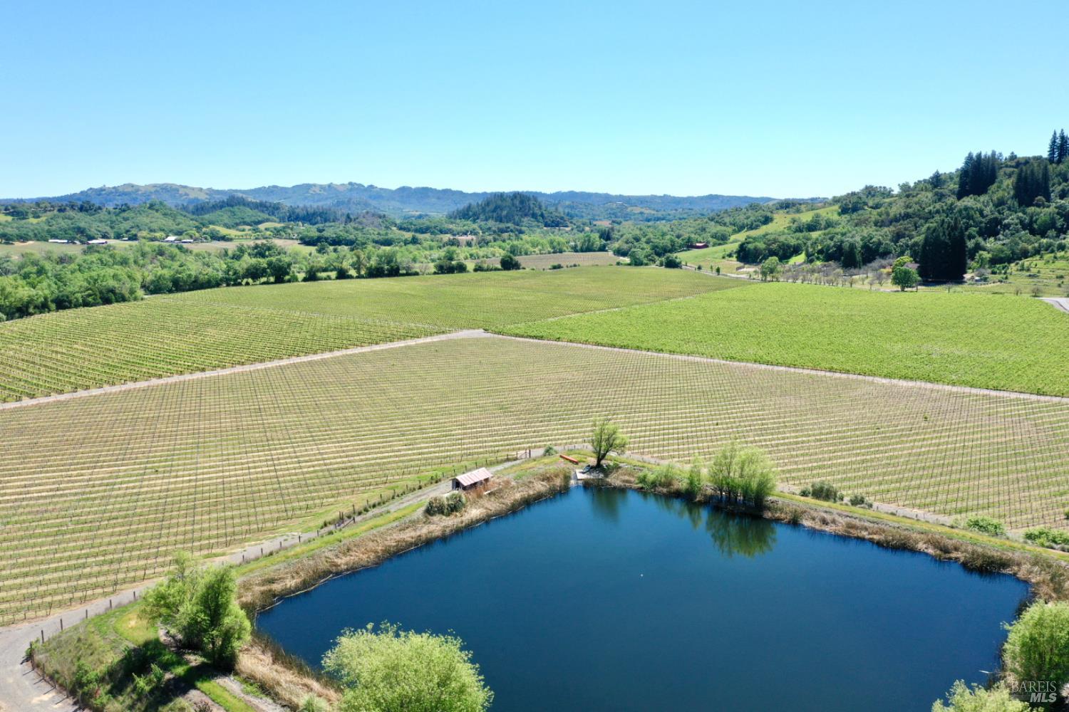 5520 W Soda Rock Lane