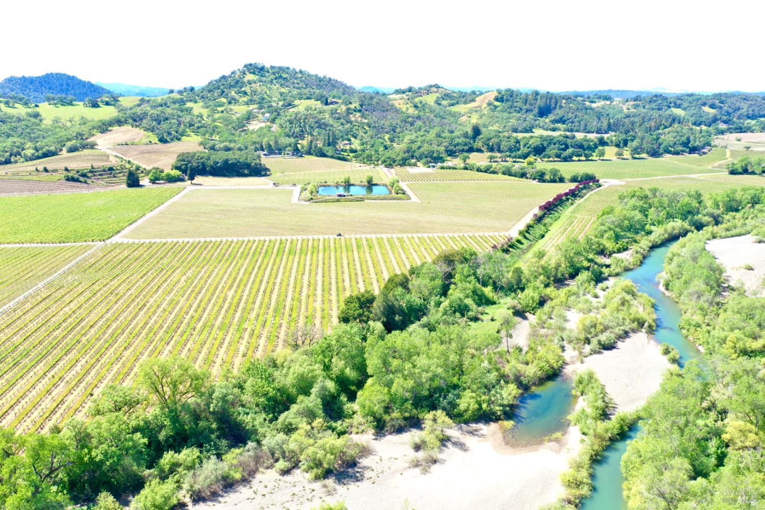 5520 W Soda Rock Lane