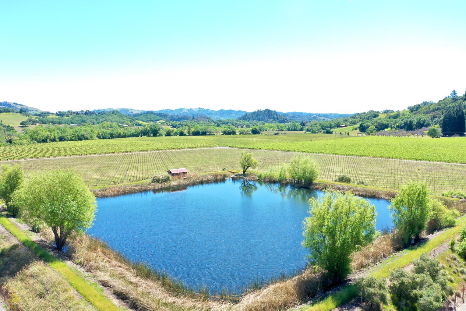 5520 W Soda Rock Lane