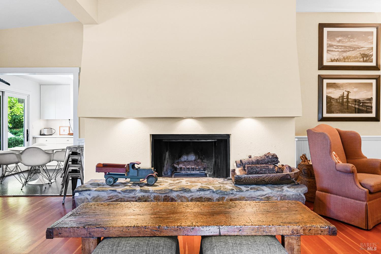 5520 W Soda Rock Lane