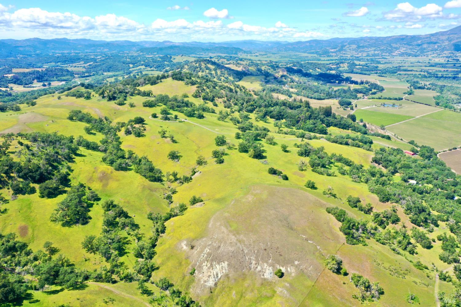 5520 W Soda Rock Lane