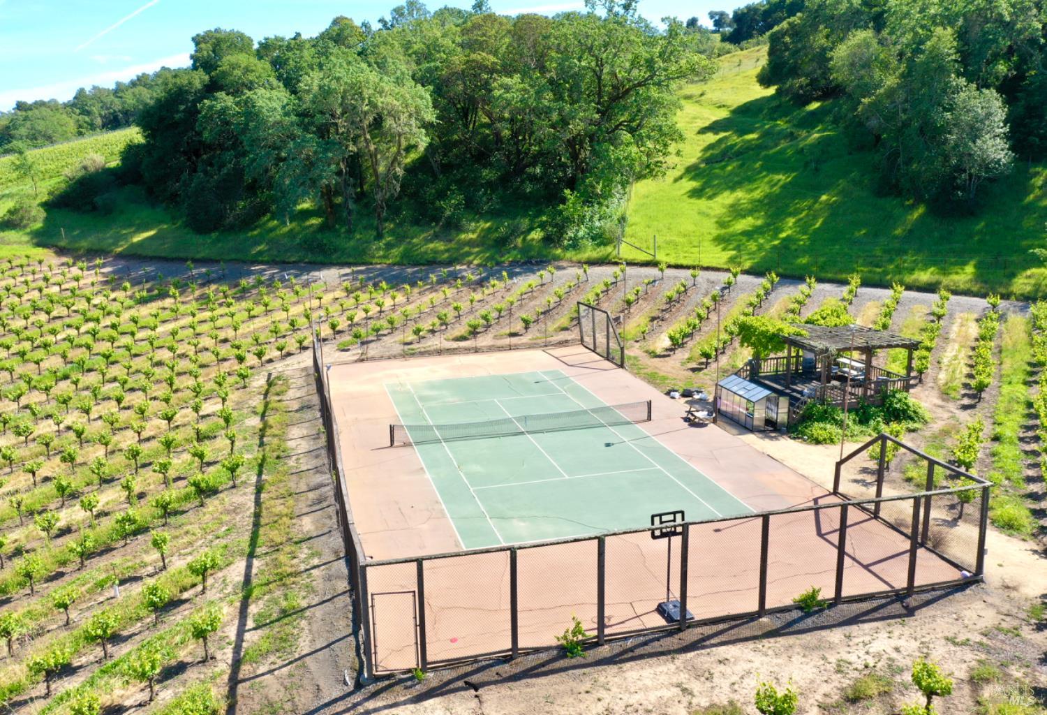 5520 W Soda Rock Lane