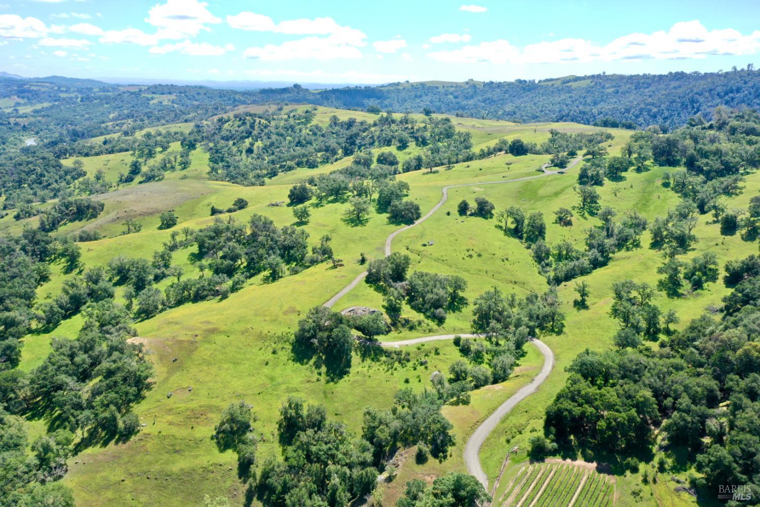 5520 W Soda Rock Lane