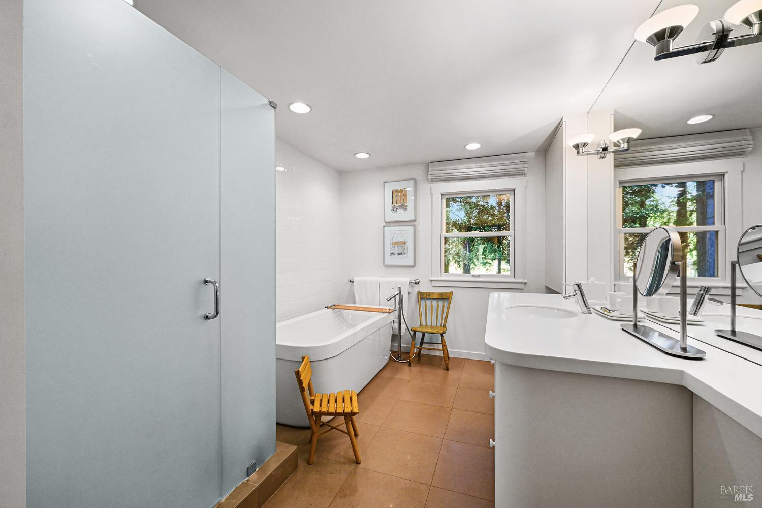 5520 W Soda Rock Lane