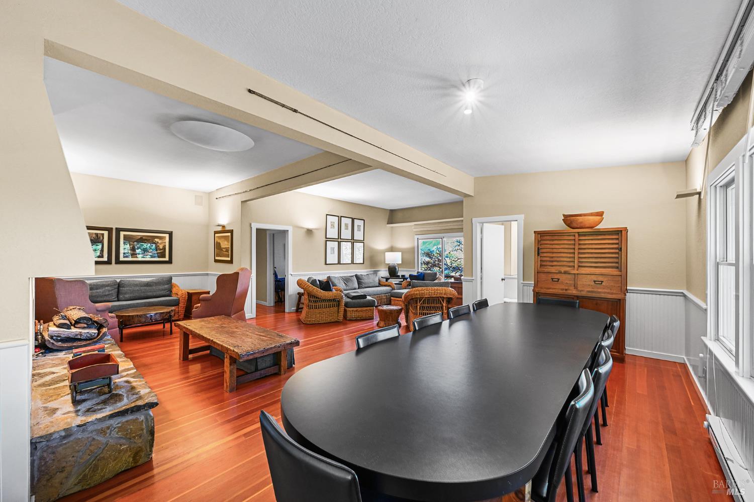 5520 W Soda Rock Lane