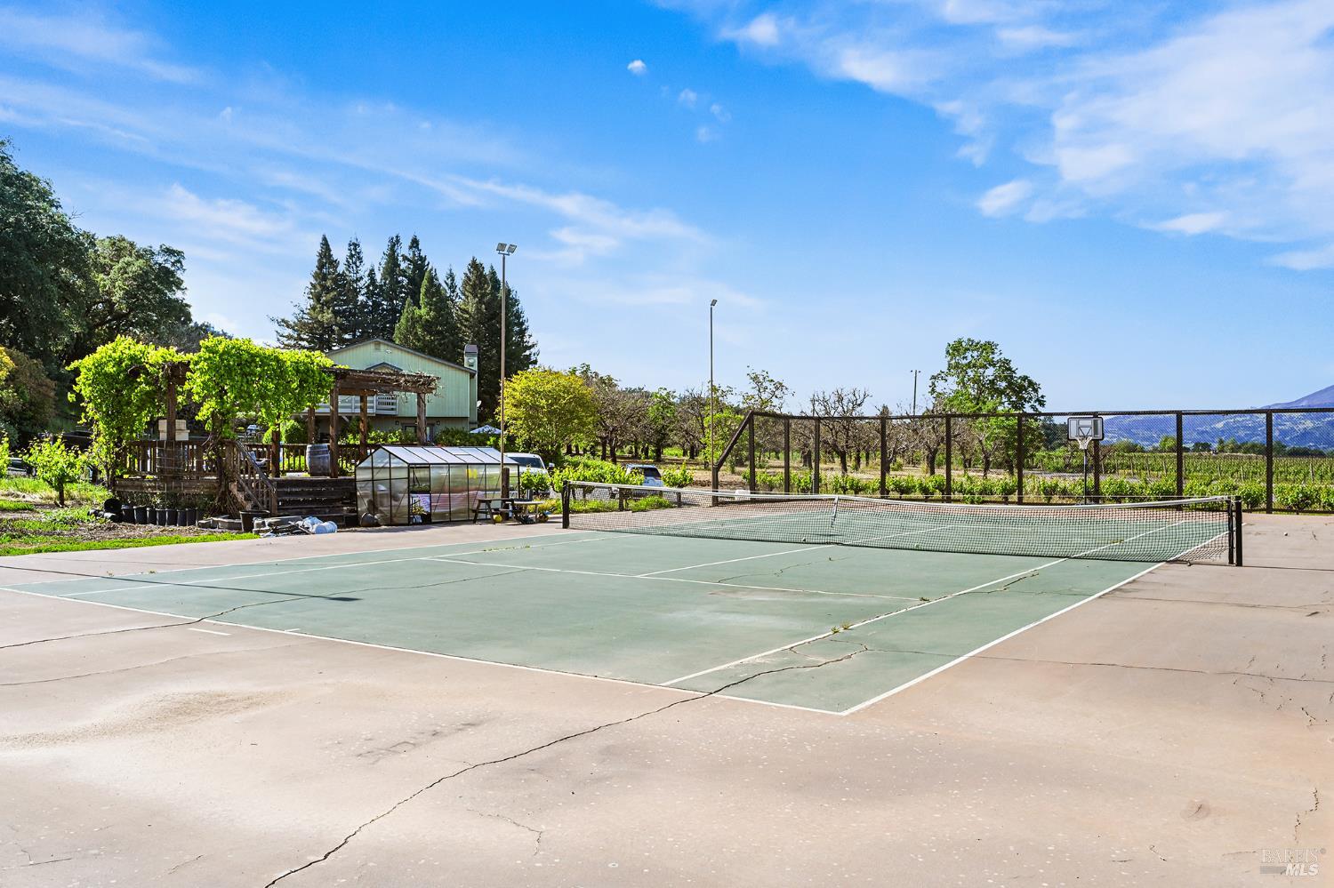 5520 W Soda Rock Lane