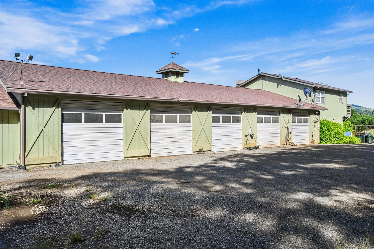 5520 W Soda Rock Lane