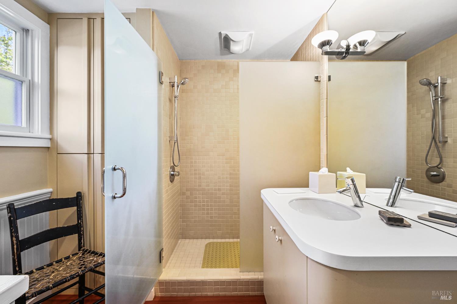 5520 W Soda Rock Lane