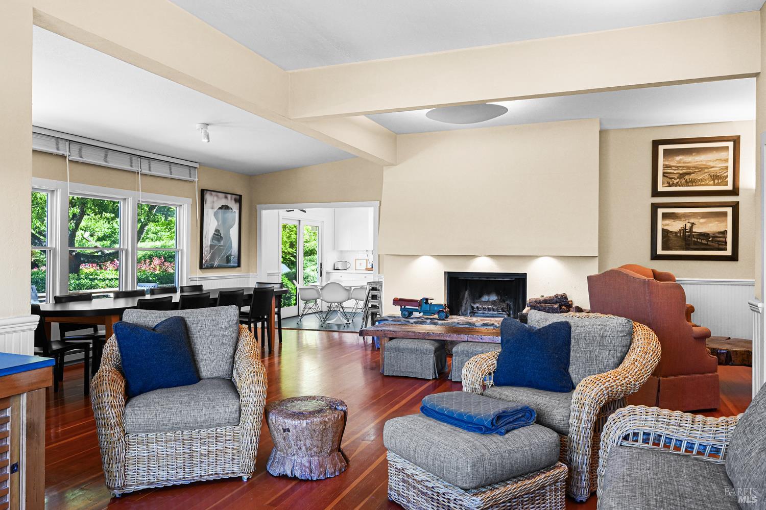 5520 W Soda Rock Lane