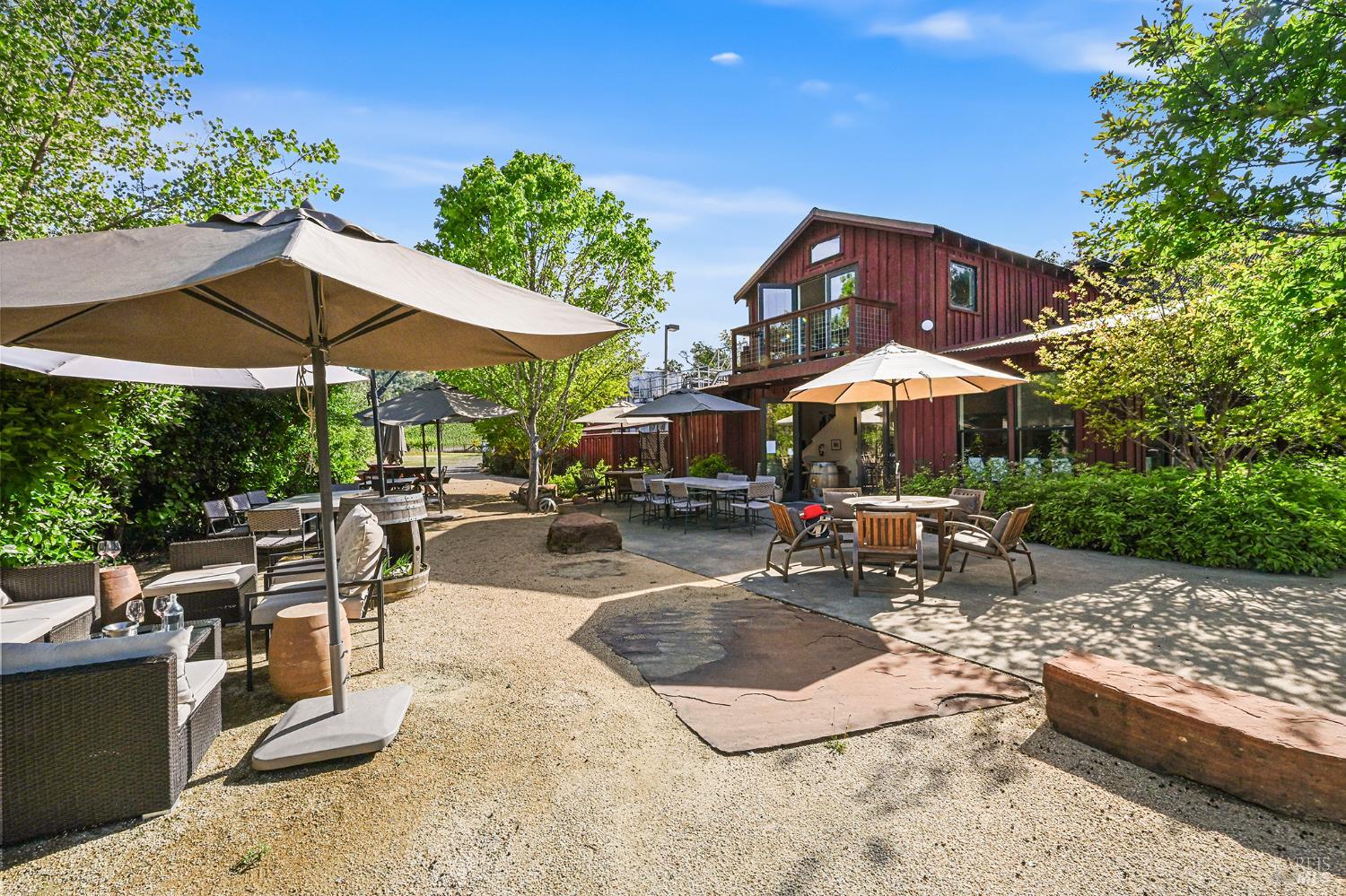 5520 W Soda Rock Lane