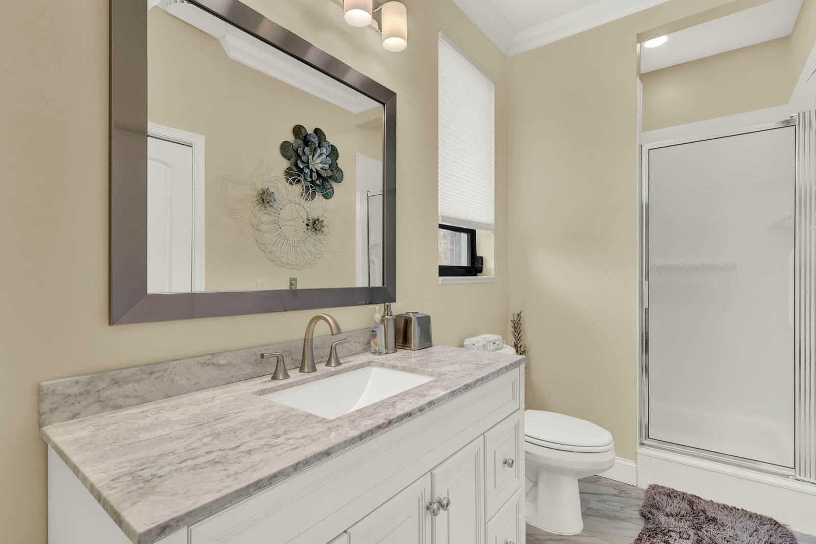 4084 SW Gleneagle Circle