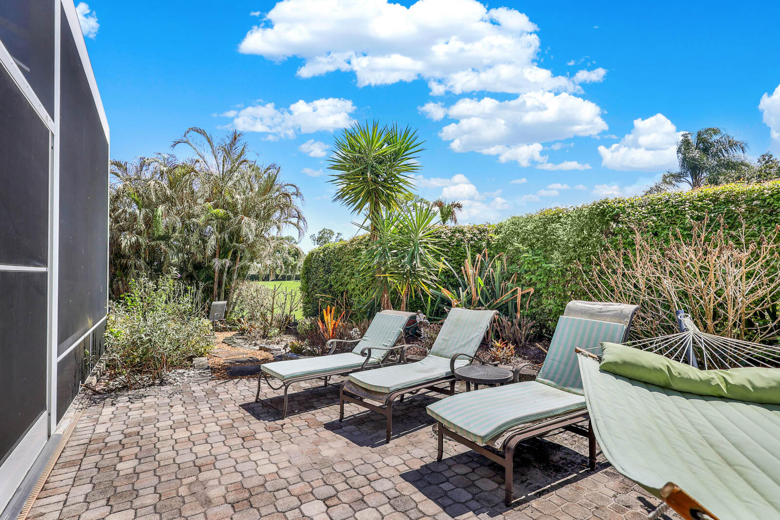 4084 SW Gleneagle Circle