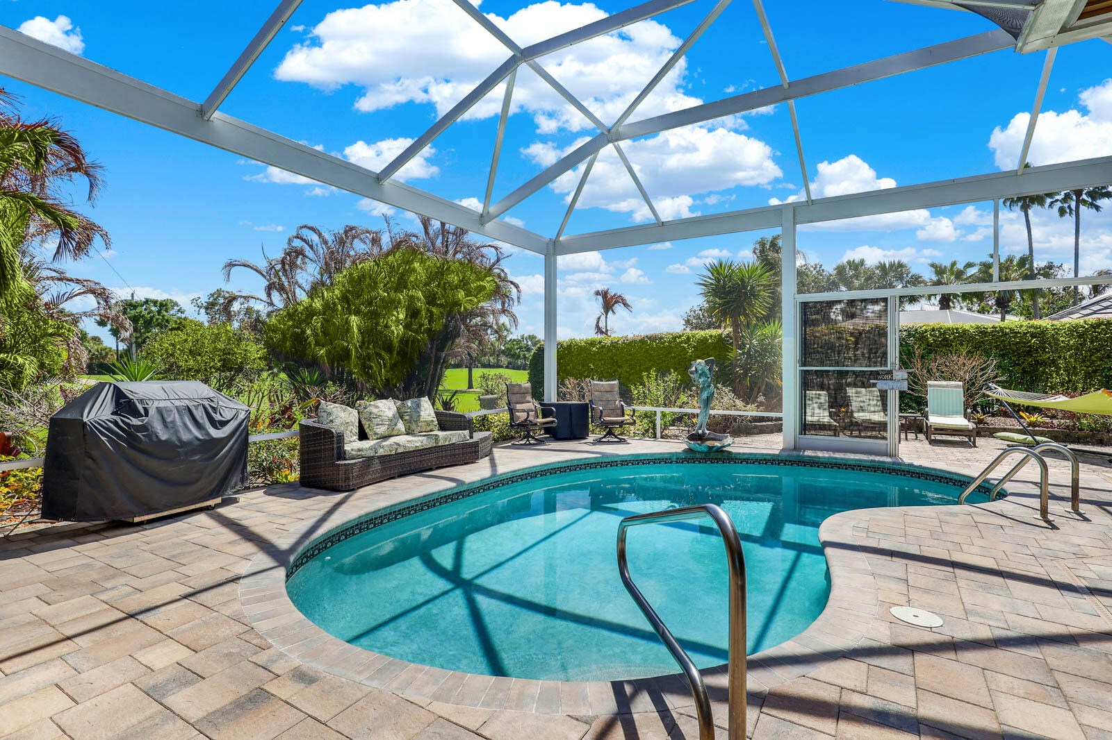 4084 SW Gleneagle Circle