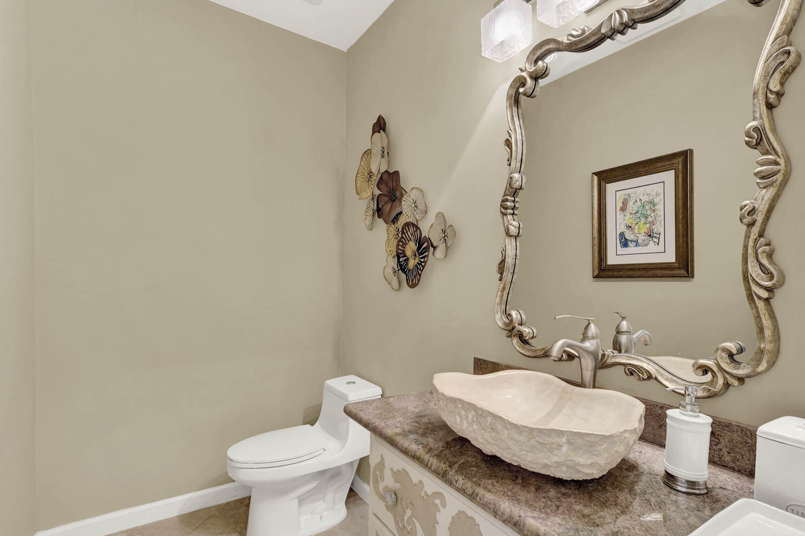 4084 SW Gleneagle Circle