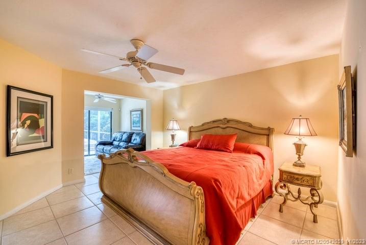 4781 SW Parkgate Blvd