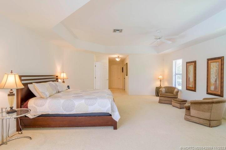 4781 SW Parkgate Blvd