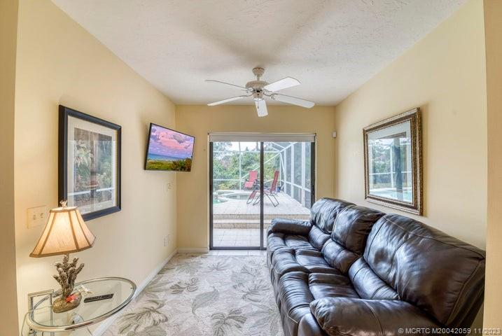 4781 SW Parkgate Blvd