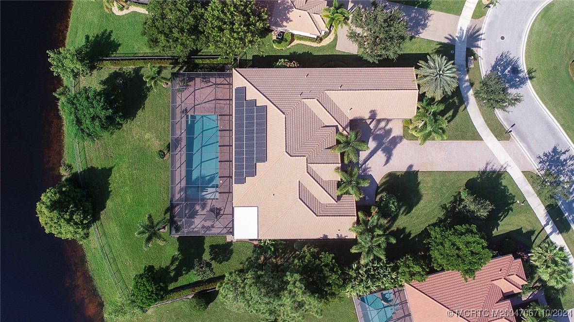 90 SE Ethan Terrace