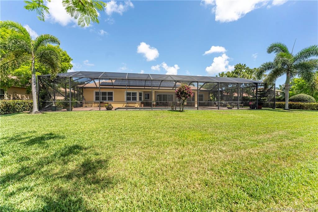 90 SE Ethan Terrace