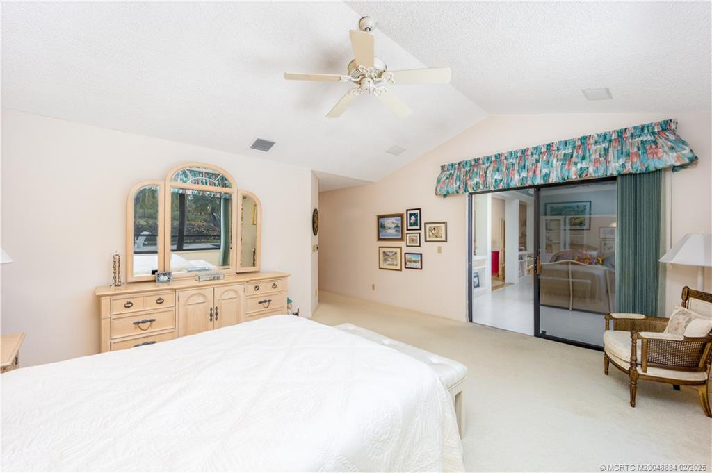 4174 SW Gleneagle Circle