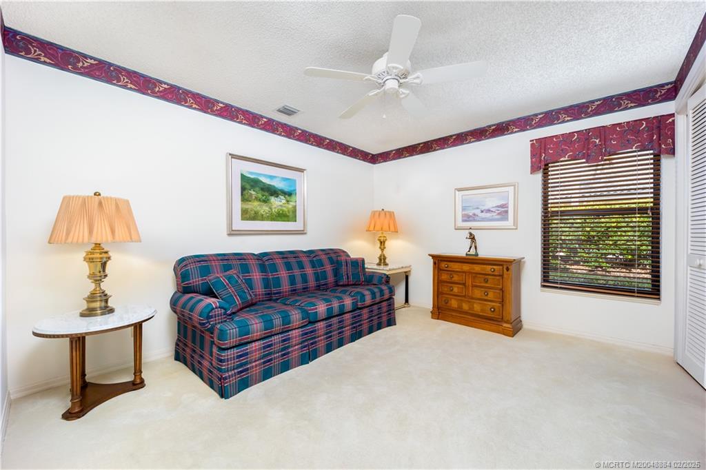 4174 SW Gleneagle Circle