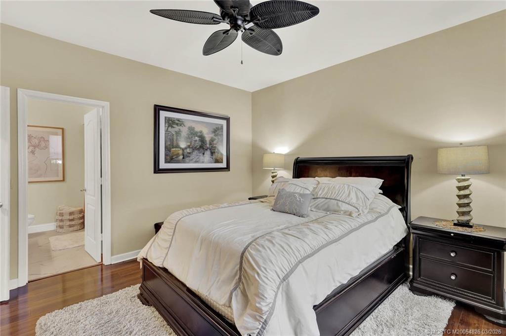 4084 SW Gleneagle Circle