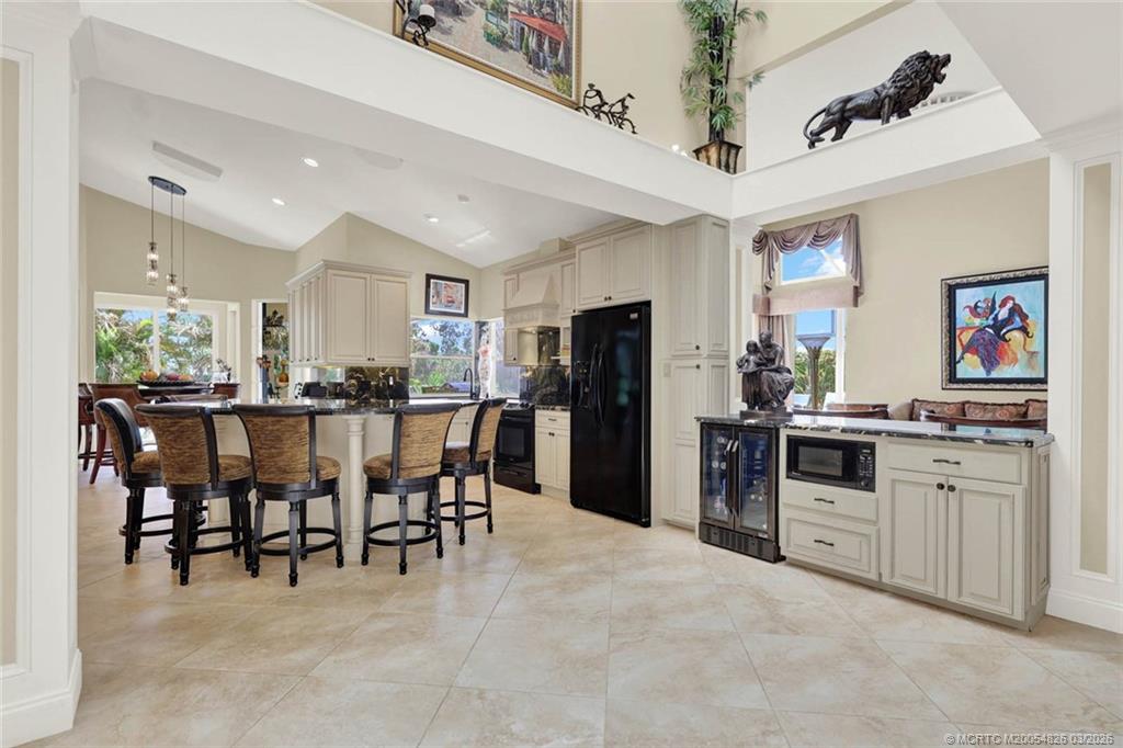 4084 SW Gleneagle Circle