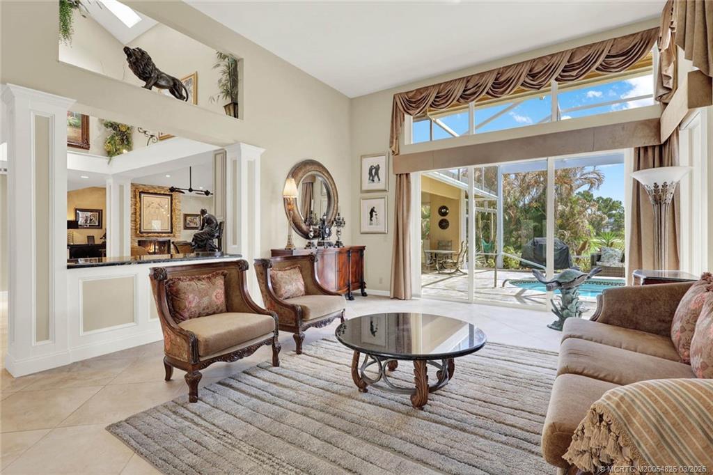 4084 SW Gleneagle Circle