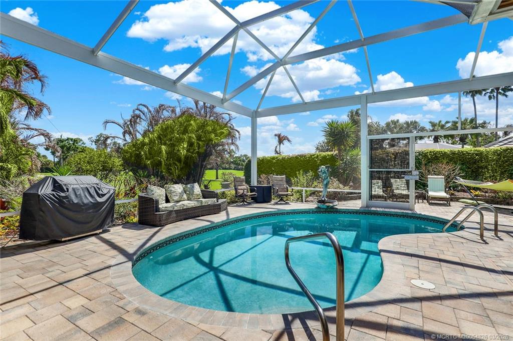 4084 SW Gleneagle Circle