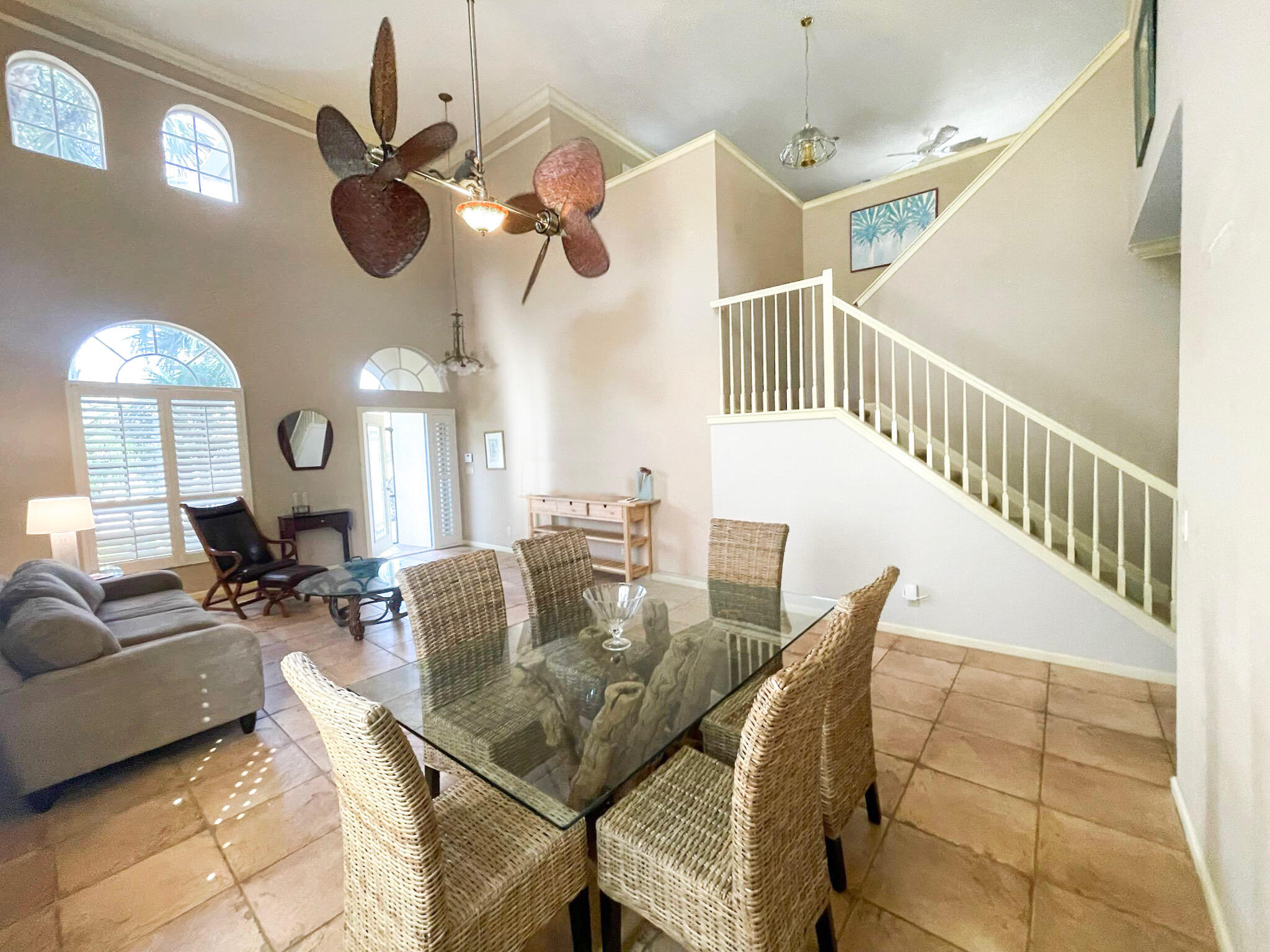 258 NW Red Cedar Street