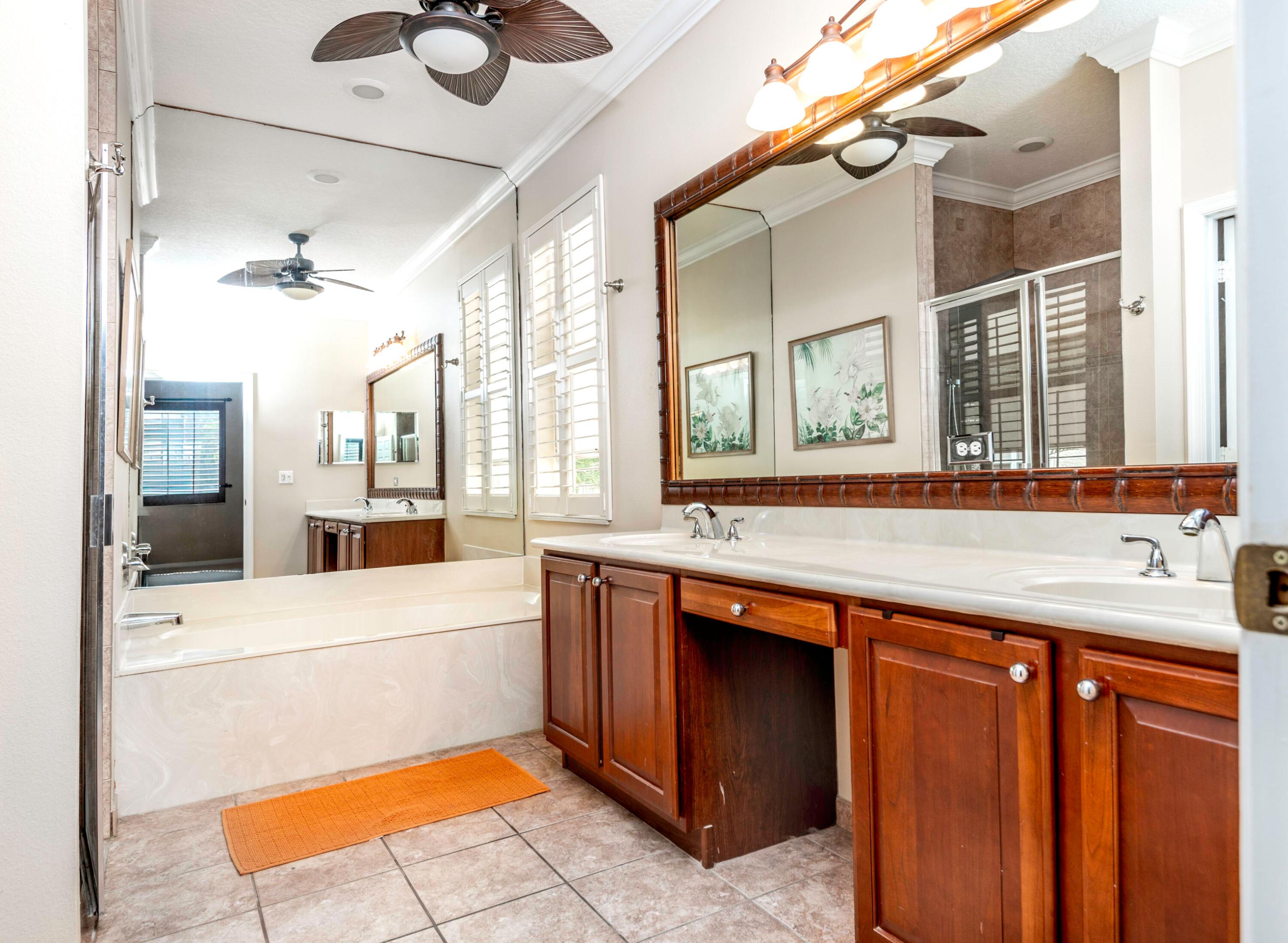 258 NW Red Cedar Street