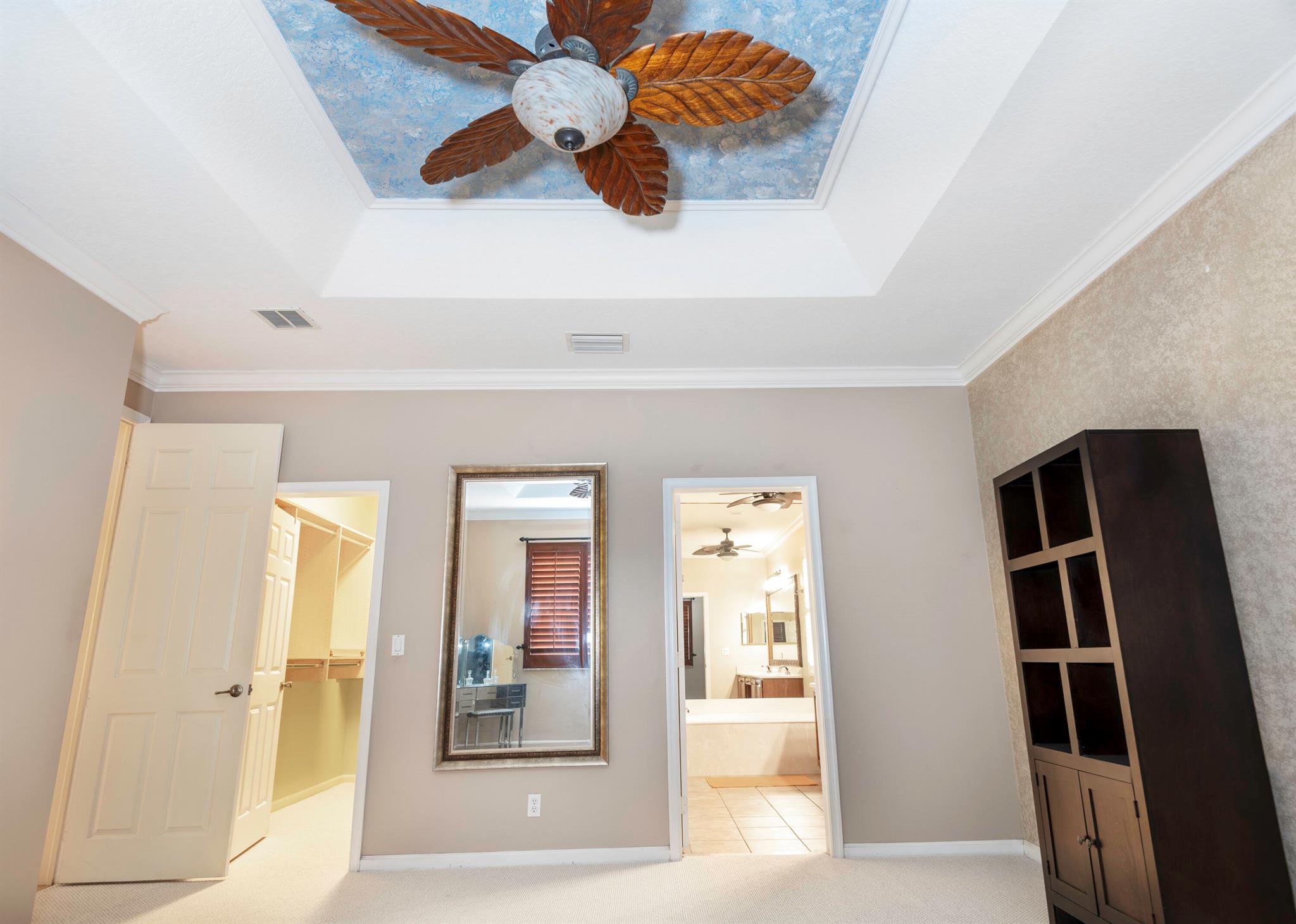 258 NW Red Cedar Street